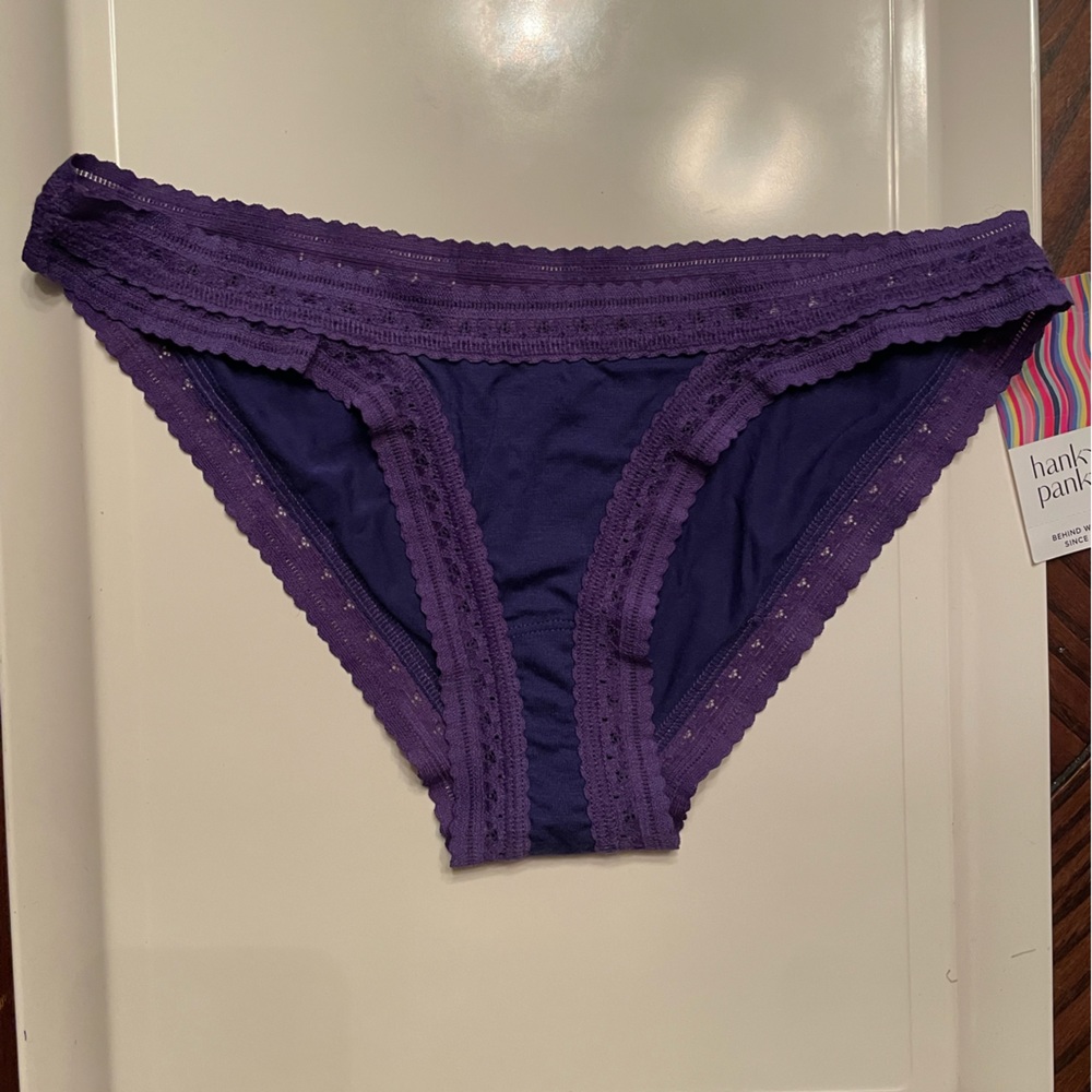 New HANKY PANKY Dream Brazilian Bikini Purple Panty Size Small